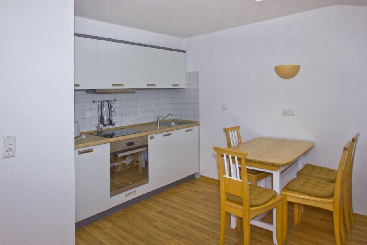 Mit Meerblick Und Balkon, Gratis Nutzung Vom Ahoi Erlebnisbad Und Sauna In Sellin - Meeresblick Fewo 17 Гёрен Экстерьер фото